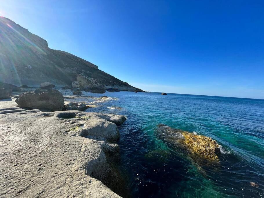 Brand New 3-level Sea View Near Beach * Il-Pergla